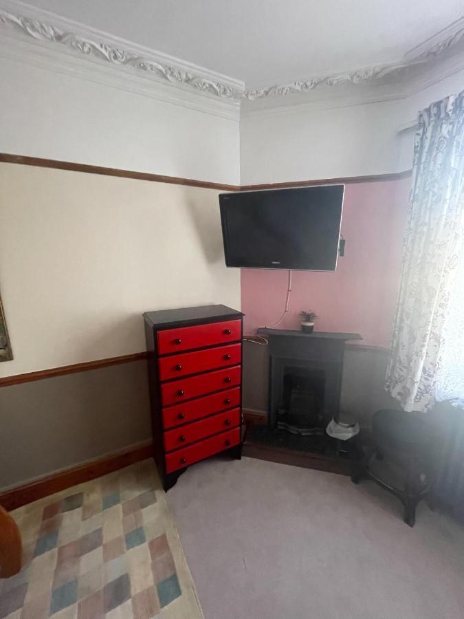Les Fleurs Accommodation 多佛尔 外观 照片
